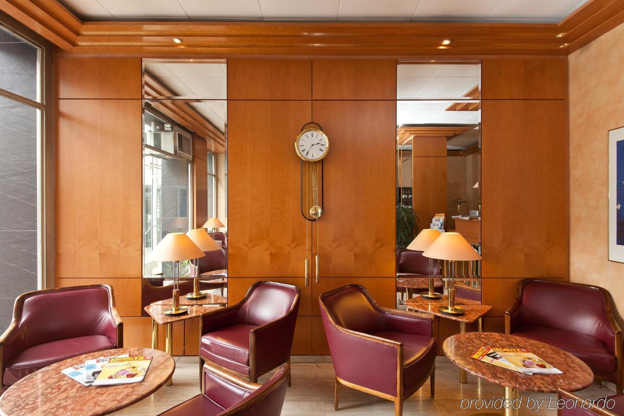 Rieker Hauptbahnhof Hotel