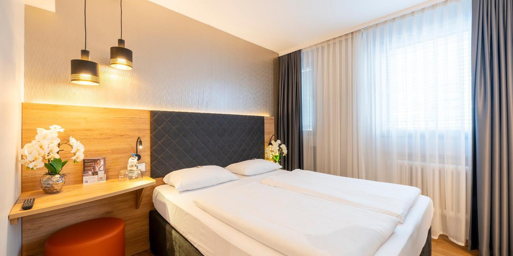 Plaza Rieker Hauptbahnhof Hotel